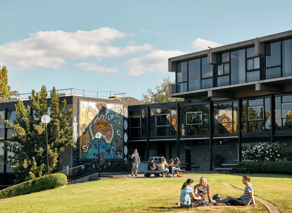 Federation Uni Gippsland